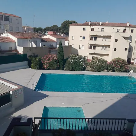 Apartment A 100mts Playa,dos Piscinas, Wifi, Luminoso