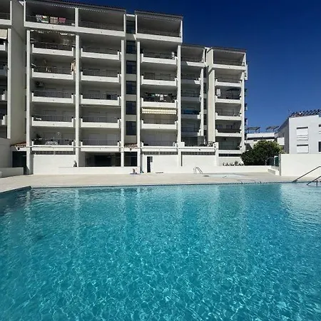 A 100mts Playa,dos Piscinas, Wifi, Luminoso * L' Escala