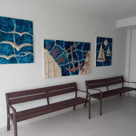 A 100mts Playa,dos Piscinas, Wifi, Luminoso *