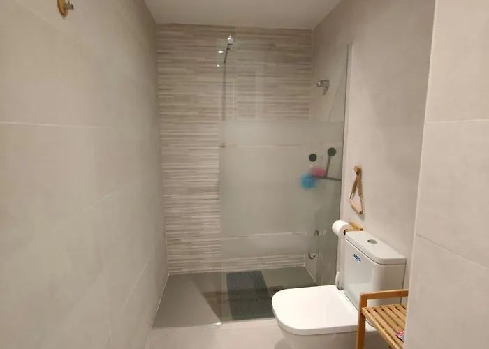 Apto Con 2 Piscinas,a 75 Mts Playa,luminoso, Wifi